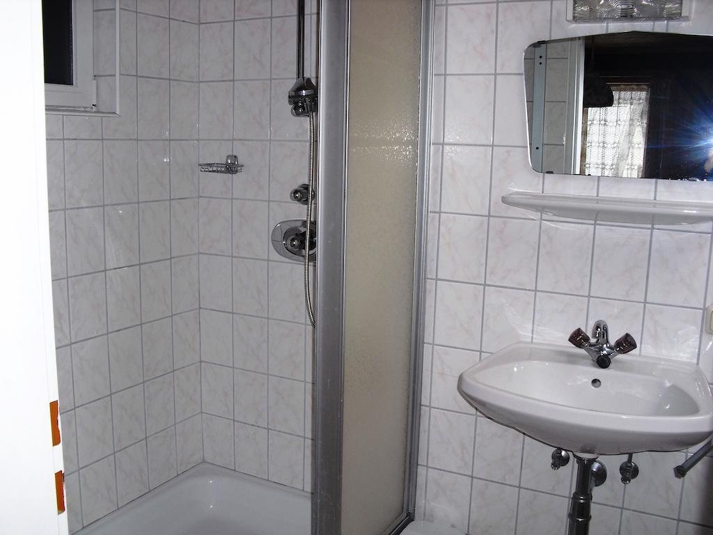 Gasthof Zum Heiligen Nikolaus Haibach ob der Donau Chambre photo